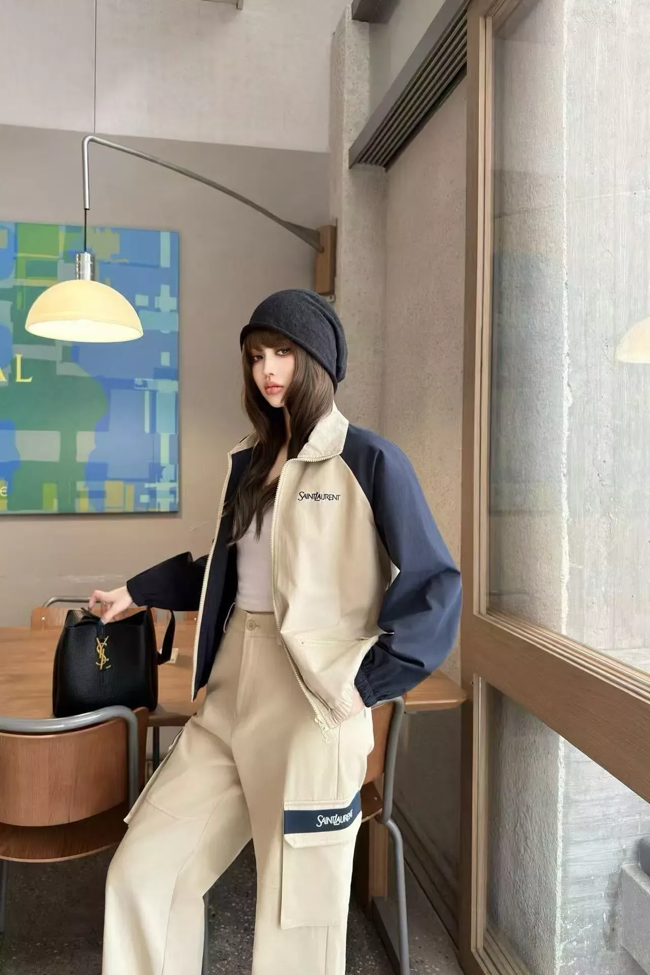 입생로랑 레터 자수 배색 집업 여성용 쇼트 코트 상세 이미지 24