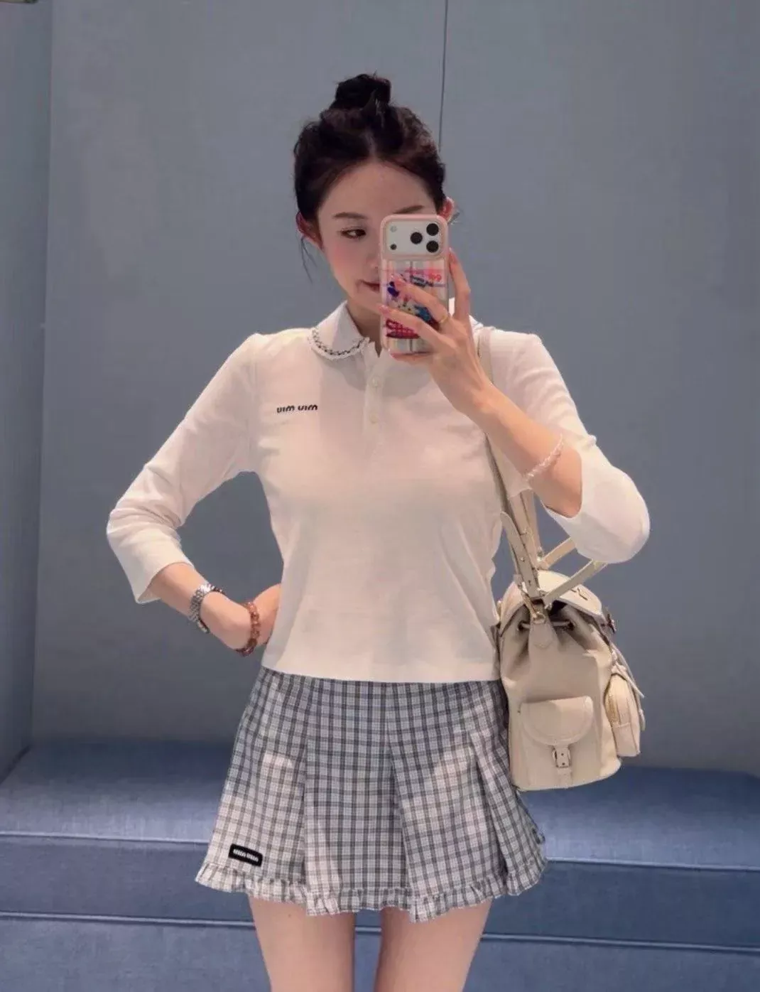 미우미우 자수 레이스 칼라 여성용 긴소매 티셔츠 상세 이미지 19