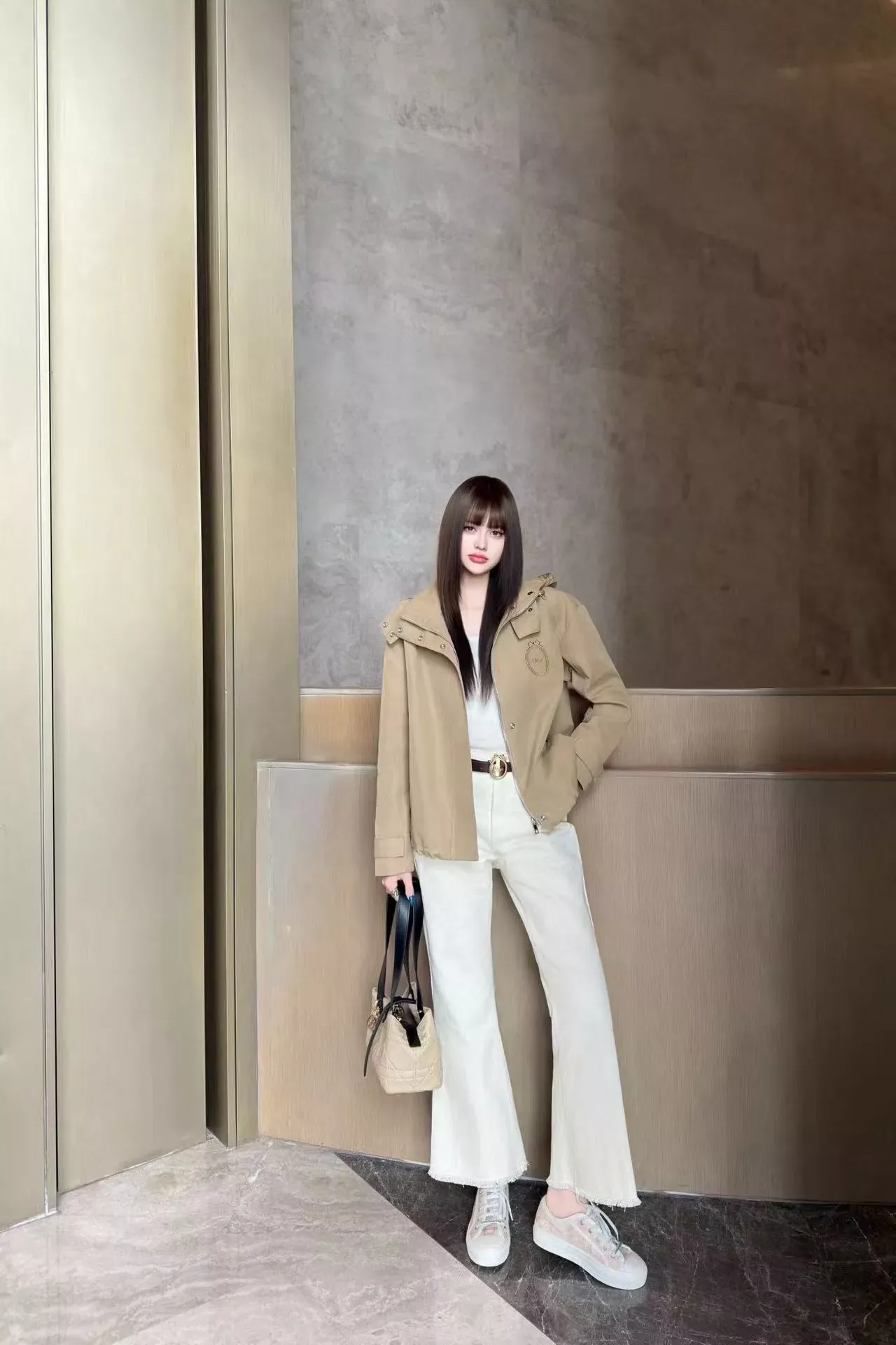 디올 자수 와펜 탈부착 후드 여성용 후드 재킷 상세 이미지 19