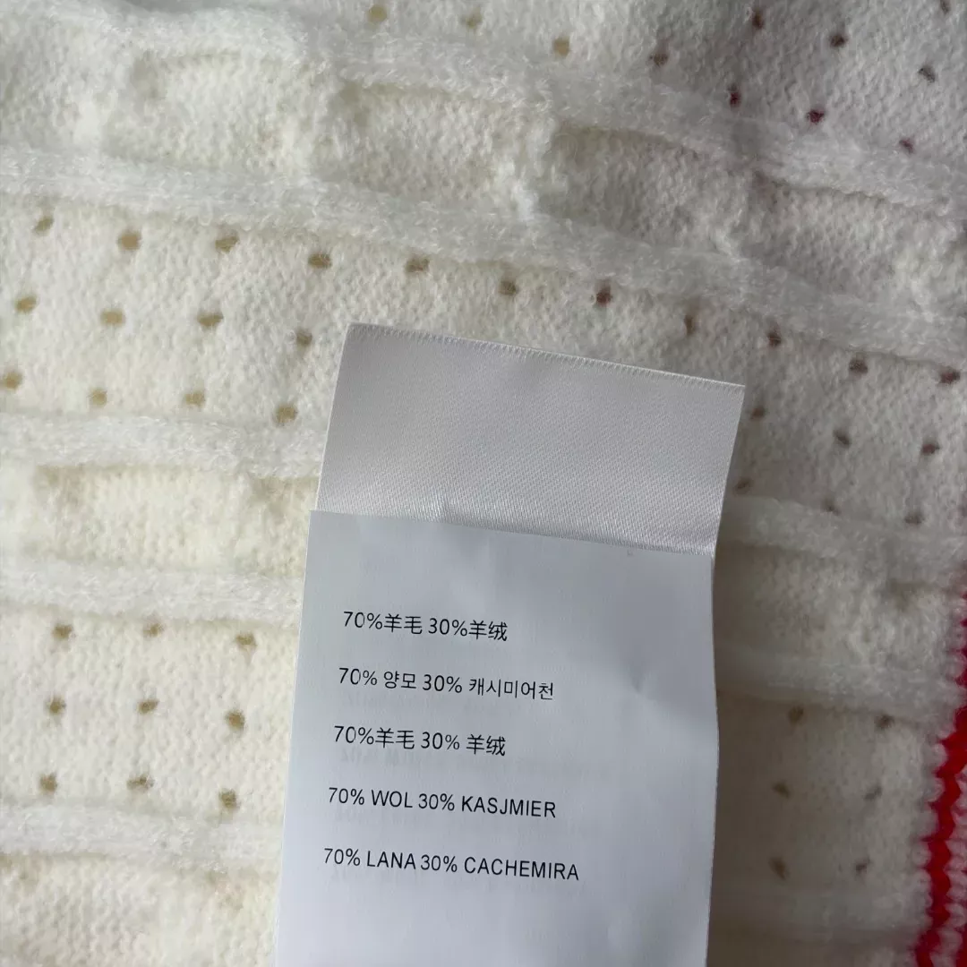 미우미우 스트라이프 배색 니트 여성용 투피스 상세 이미지 9