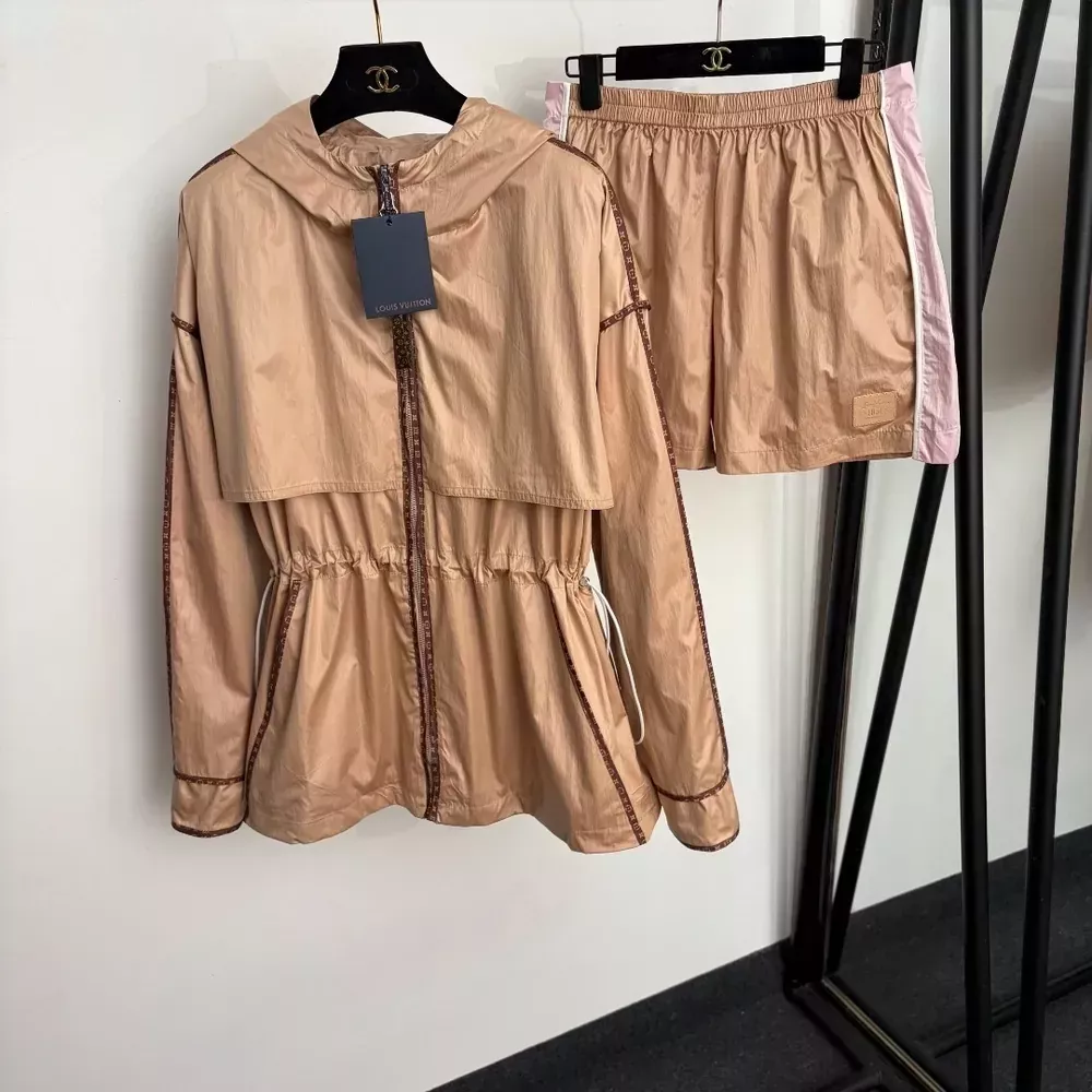 루이비통 모노그램 배색 후드 여성용 상하의 세트
