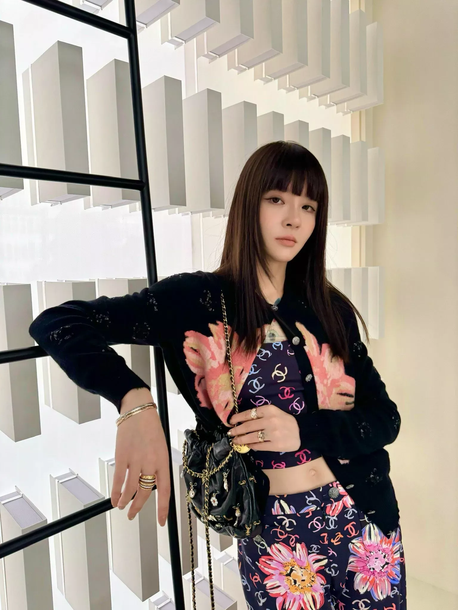 샤넬 퀼팅 패턴 메탈 뱅글 팔찌 상세 이미지 41