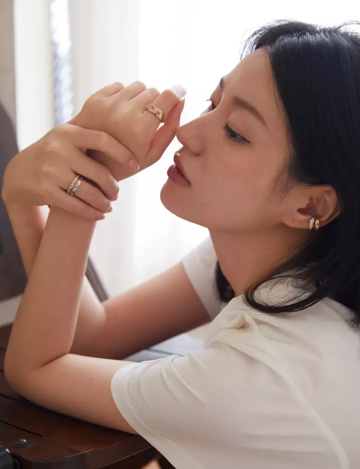 샤넬 투톤 이어커프 귀걸이 상세 이미지 23