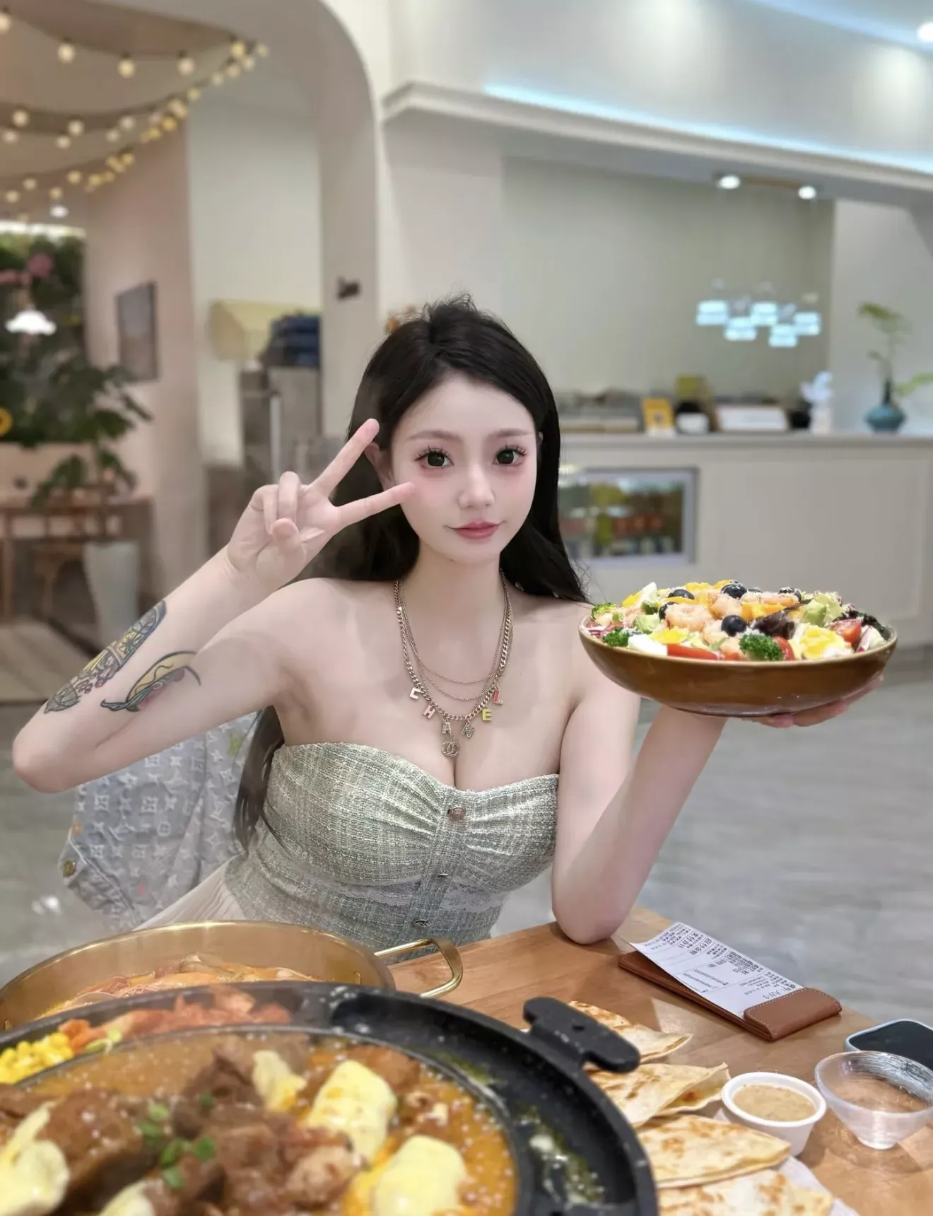 샤넬 컬러 에나멜 레터 멀티체인 목걸이 상세 이미지 29