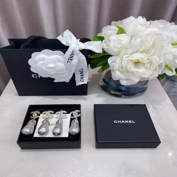 샤넬 물방울 진주 더블씨 귀걸이