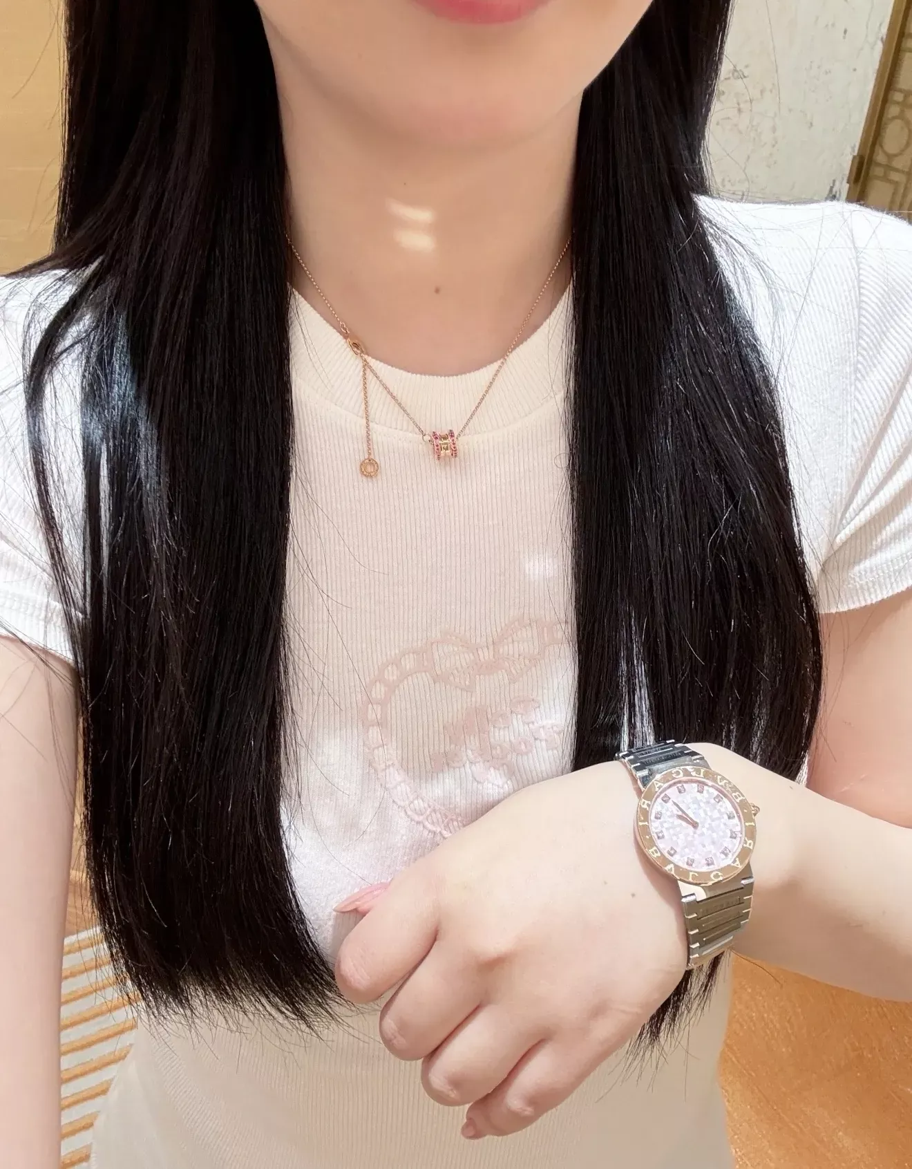 불가리 핑크 스톤 스프링 장식 목걸이 상세 이미지 23