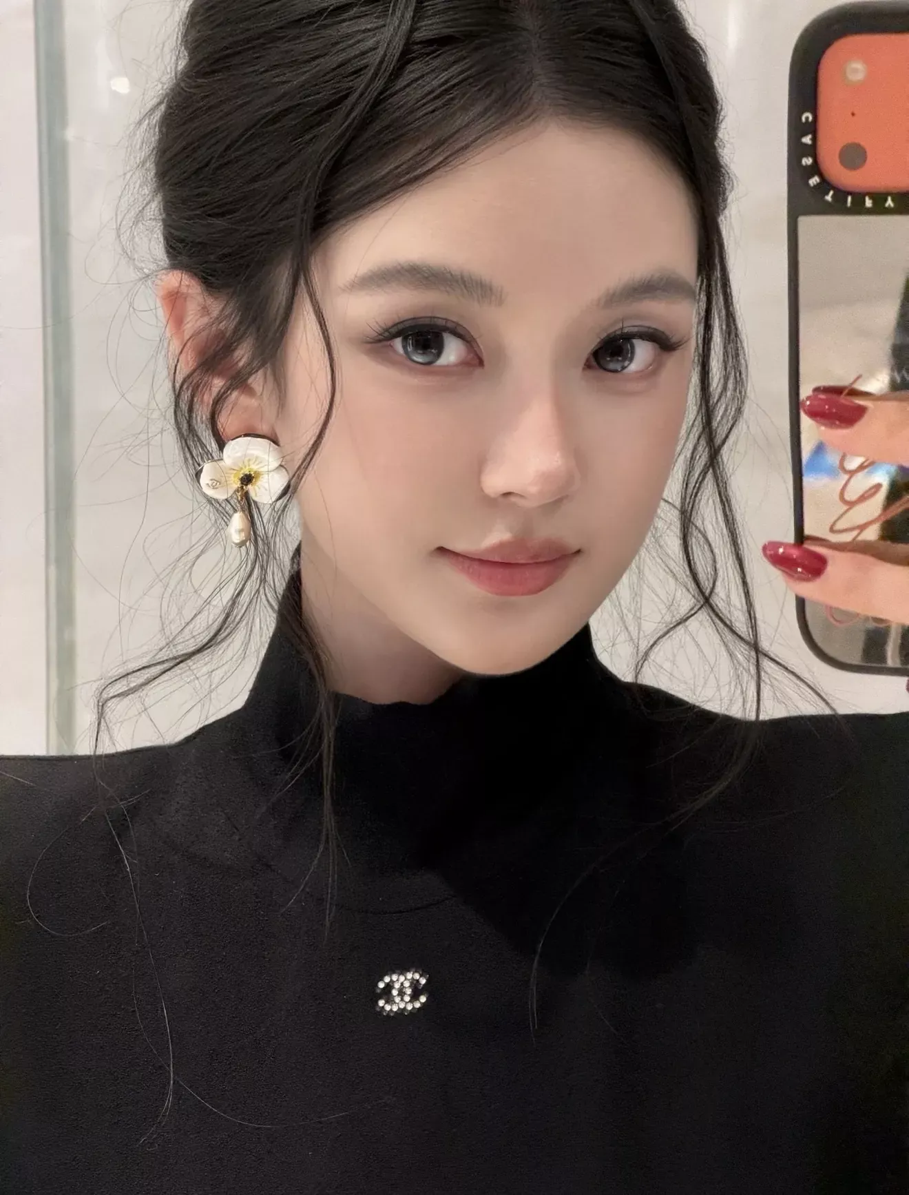 샤넬 삼색 제비꽃 진주 장식 귀걸이 상세 이미지 13