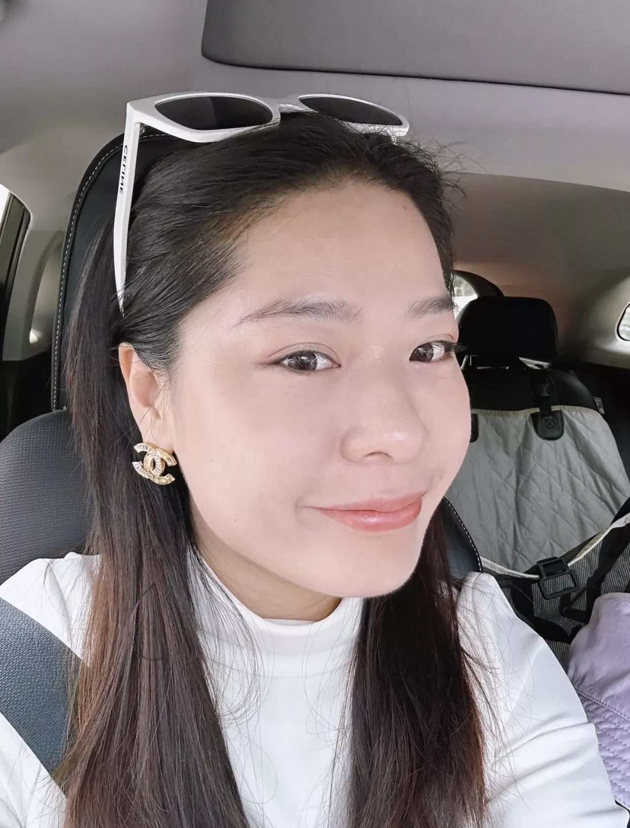샤넬 브러시드 더블 C 롱스톤 귀걸이 상세 이미지 11