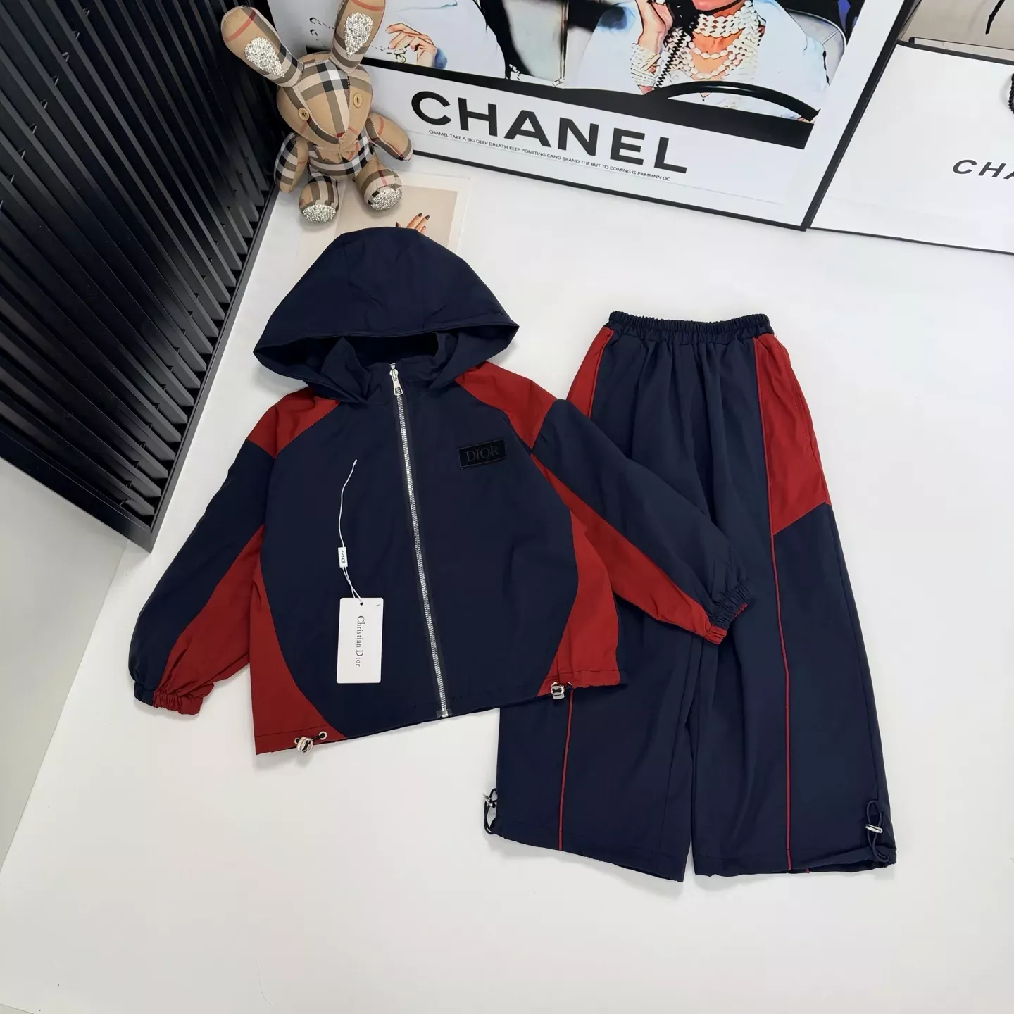 디올 후드 바람막이 아동용 상하의 세트 상세 이미지 1
