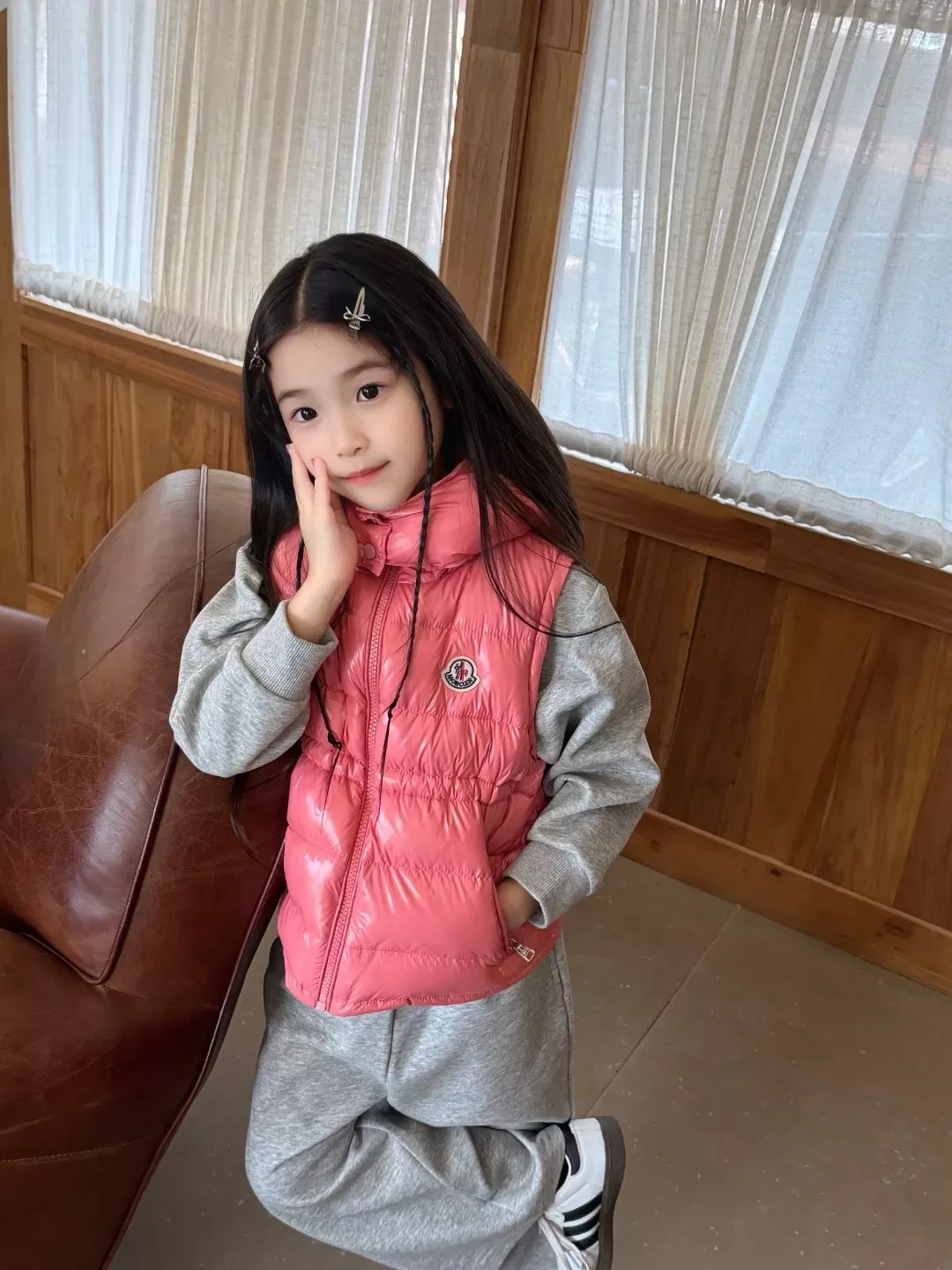 몽클레어 후드 탈부착 아동용 패딩 조끼 상세 이미지 15