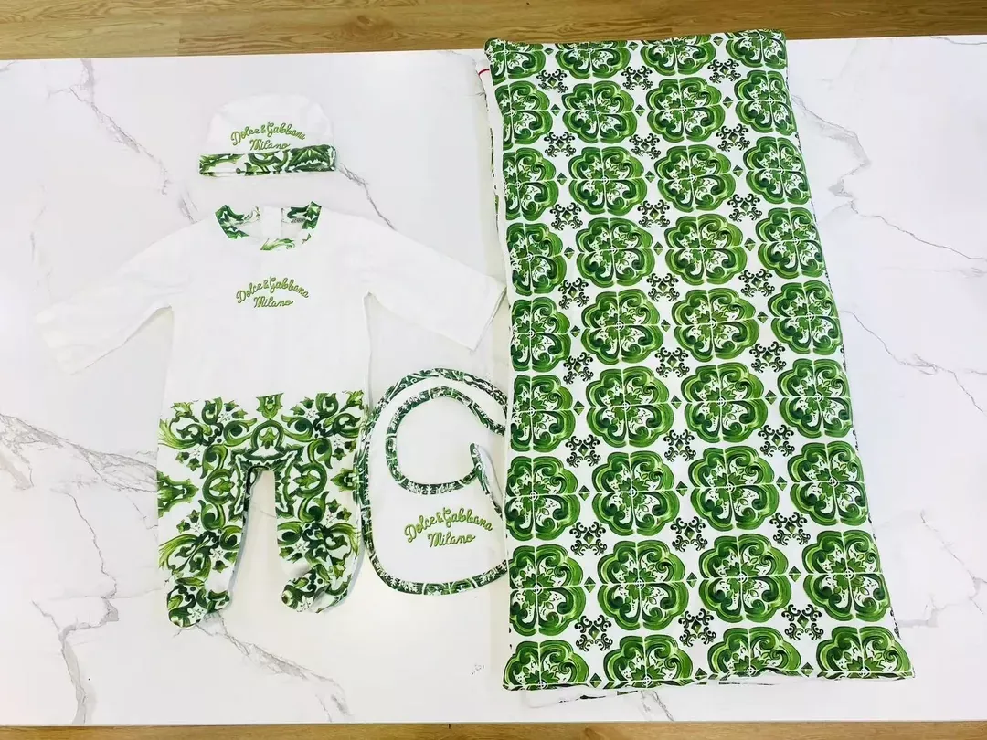 돌체앤가바나 신생아 5종 구성 유아용 출산 세트 상세 이미지 9