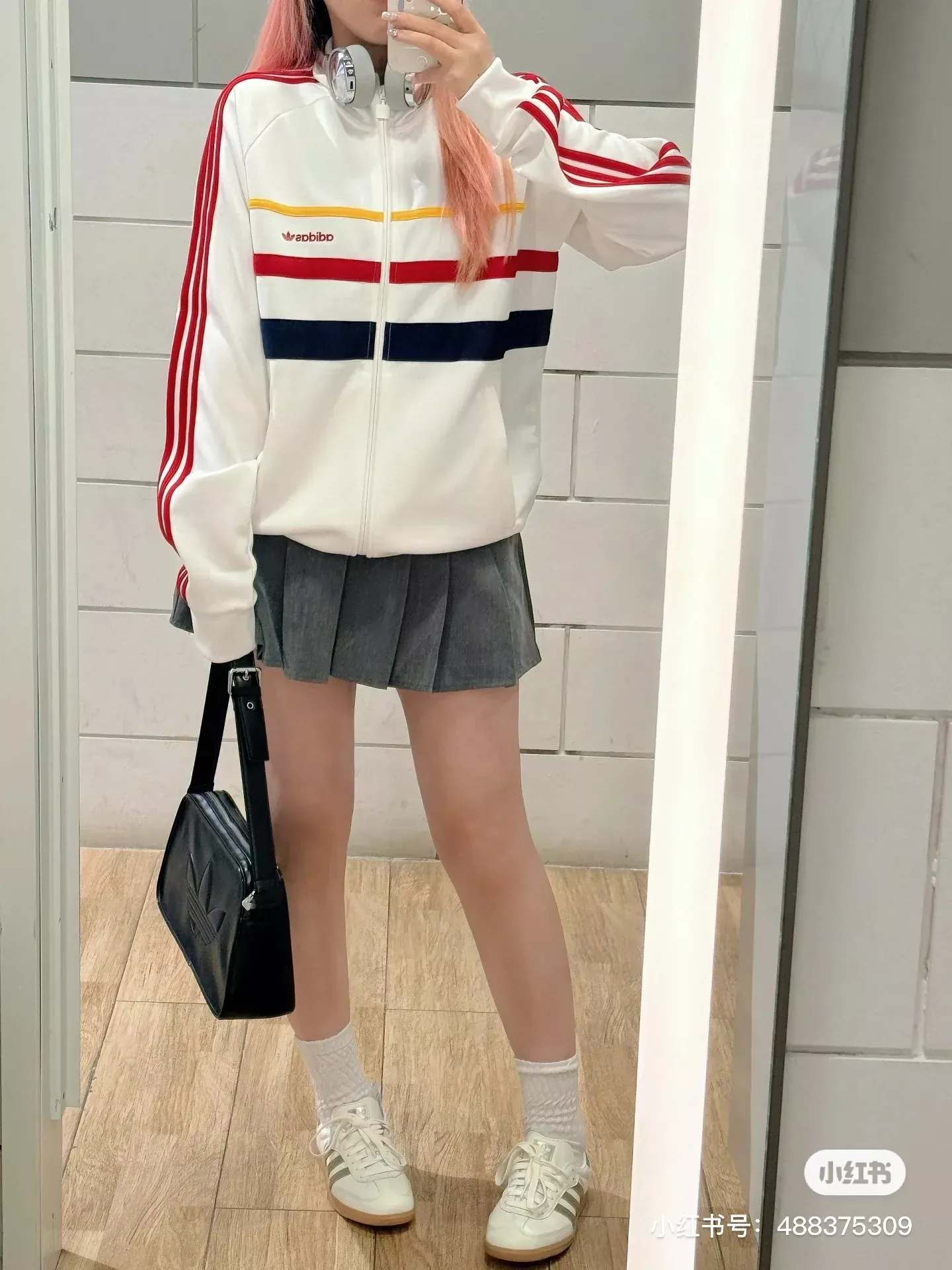 아디다스 삼선 자수 스탠드칼라 남녀공용 집업 재킷 상세 이미지 41