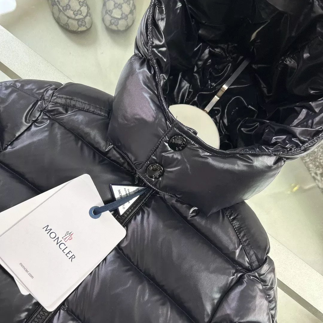 몽클레어 화이트 구스다운 아동용 쇼트 패딩 상세 이미지 6