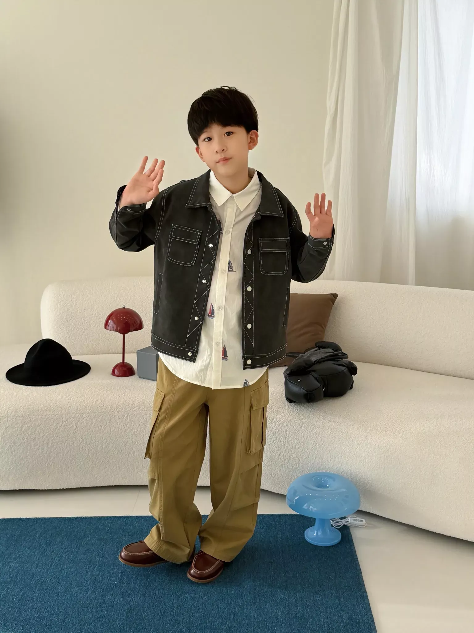 톰브라운 스웨이드 소재 아동용 가죽 재킷 상세 이미지 19