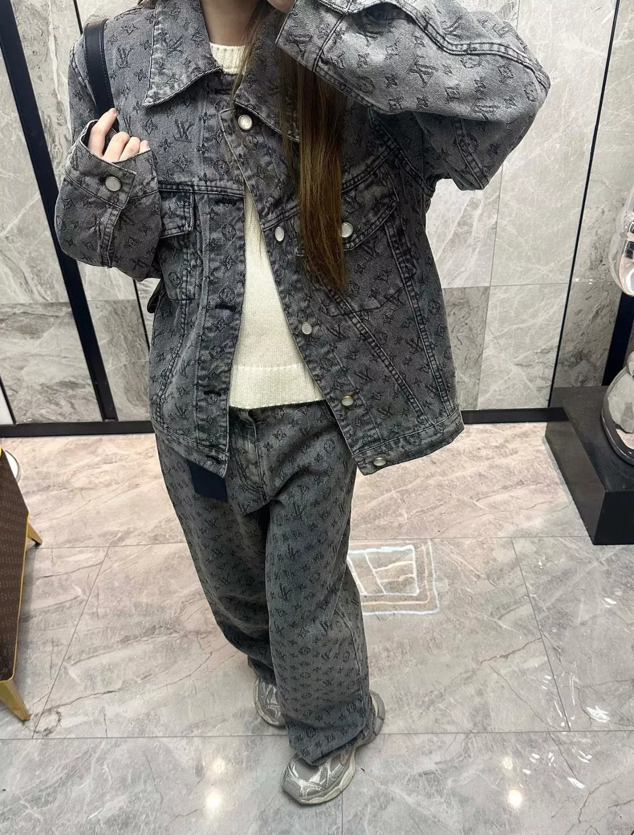 루이비통 모노그램 자카드 데님 남녀공용 상하의 세트 상세 이미지 18