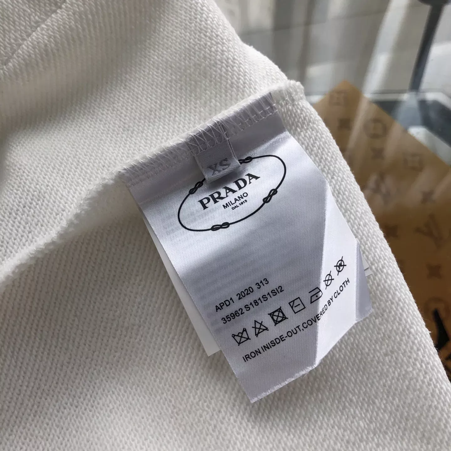 프라다 로고 패치 코튼 후드 남녀공용 후드 티셔츠 상세 이미지 9