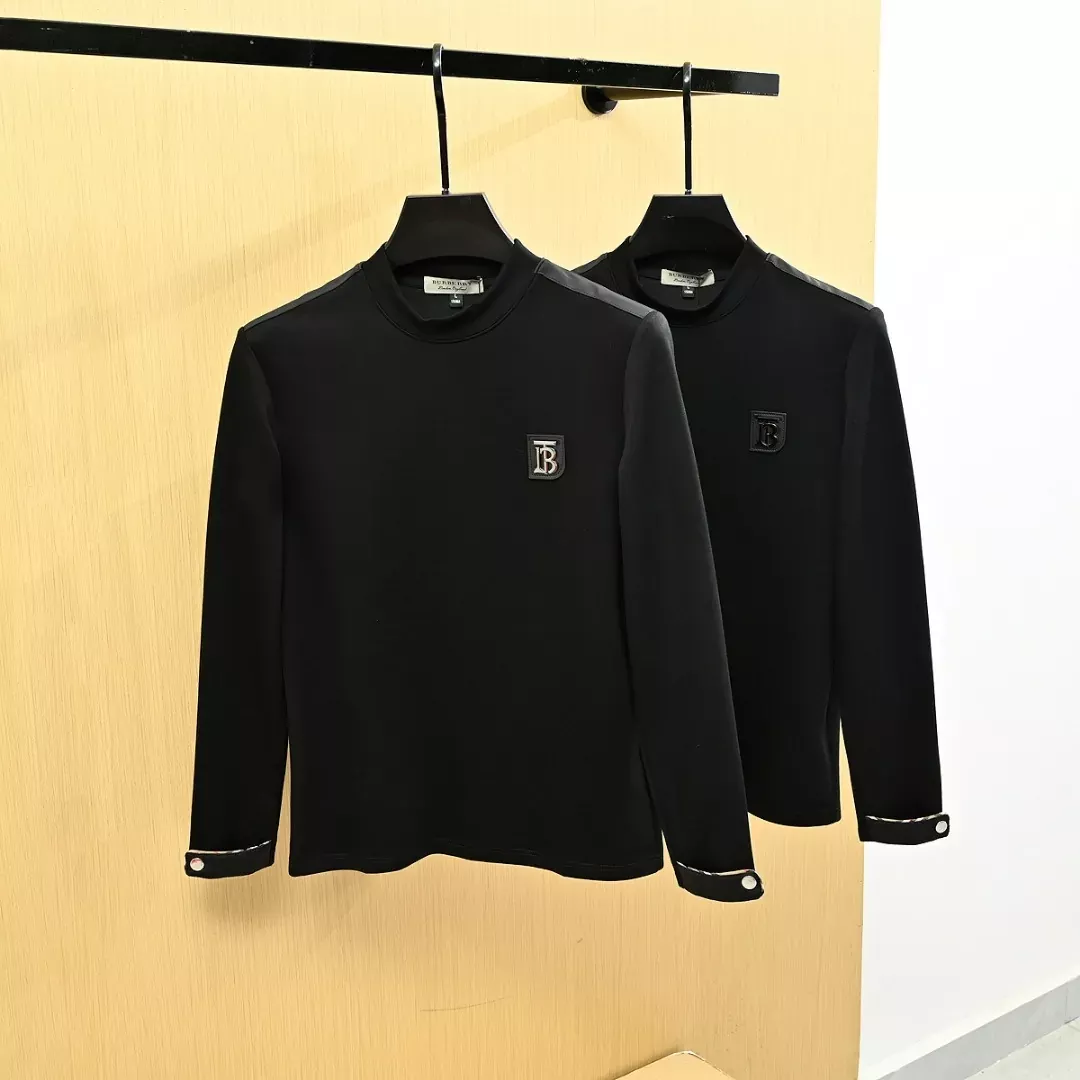 버버리 TB 로고 반하이넥 남녀공용 맨투맨 티셔츠 상세 이미지 2