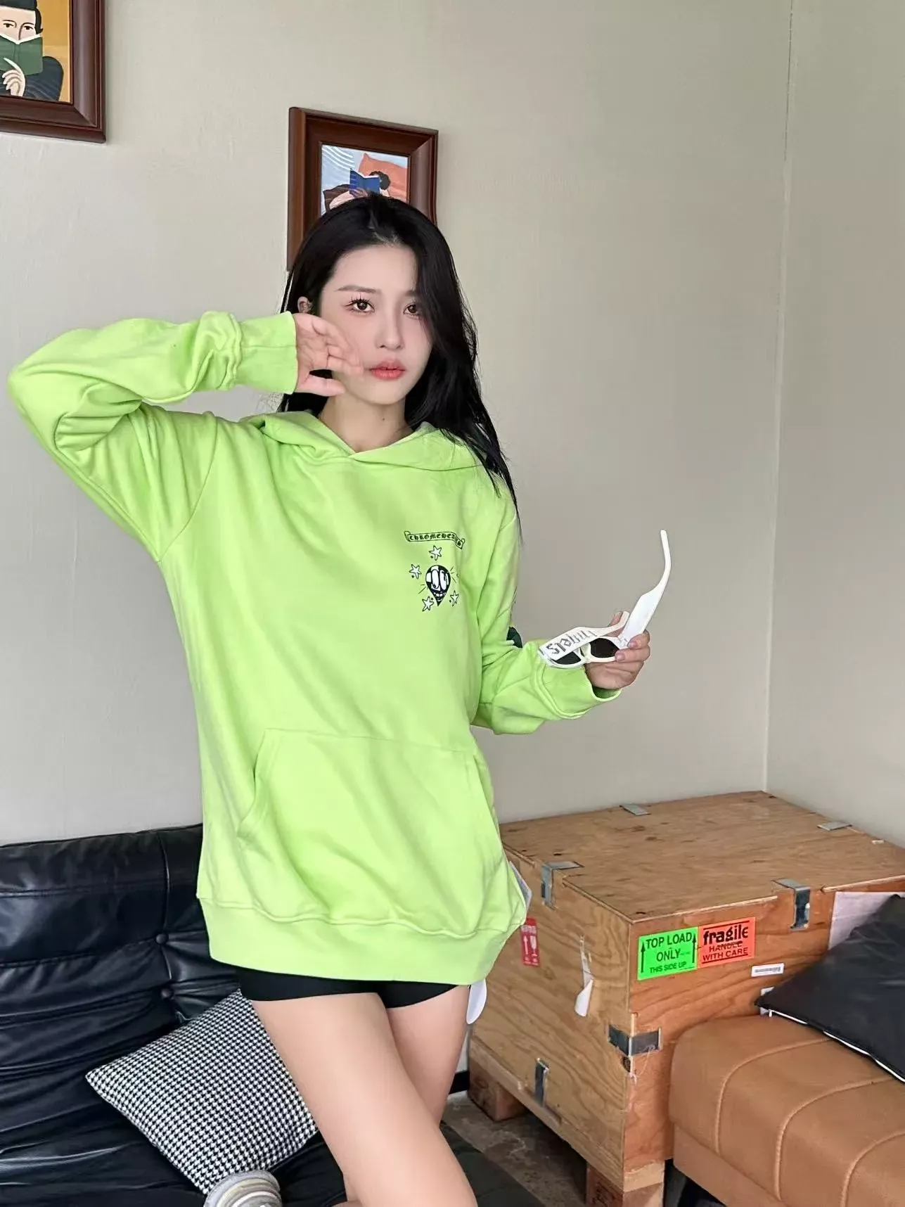 크롬하츠 체인 프린트 남녀공용 후드 티셔츠 상세 이미지 16