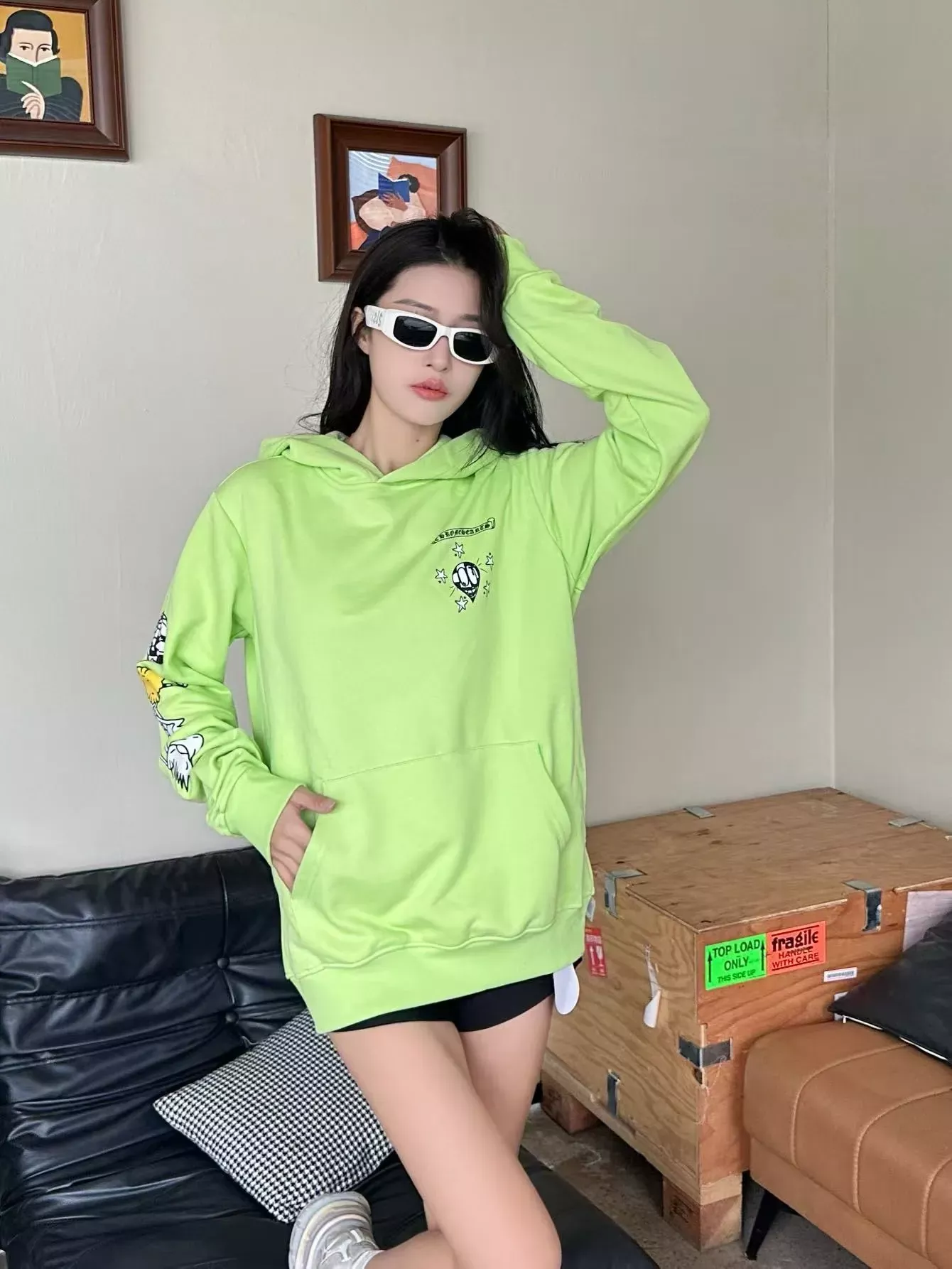 크롬하츠 체인 프린트 남녀공용 후드 티셔츠 상세 이미지 17