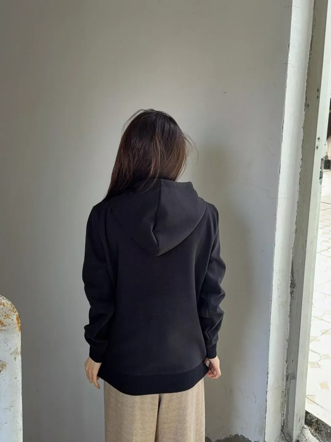 펜디 레터 프린트 후드 남녀공용 후드 티셔츠 상세 이미지 19
