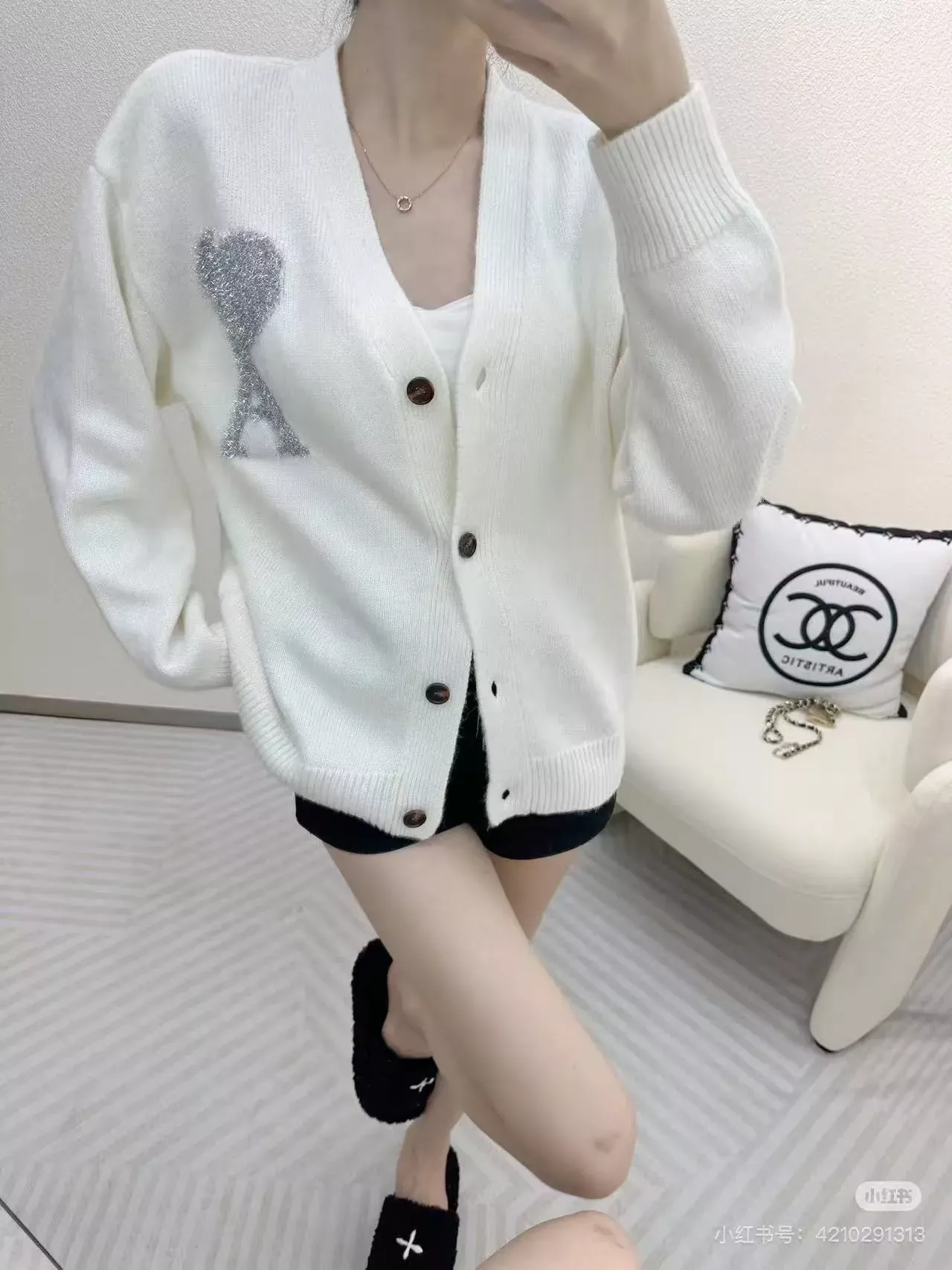 아미 하트 로고 오버핏 남녀공용 긴소매 가디건 상세 이미지 16