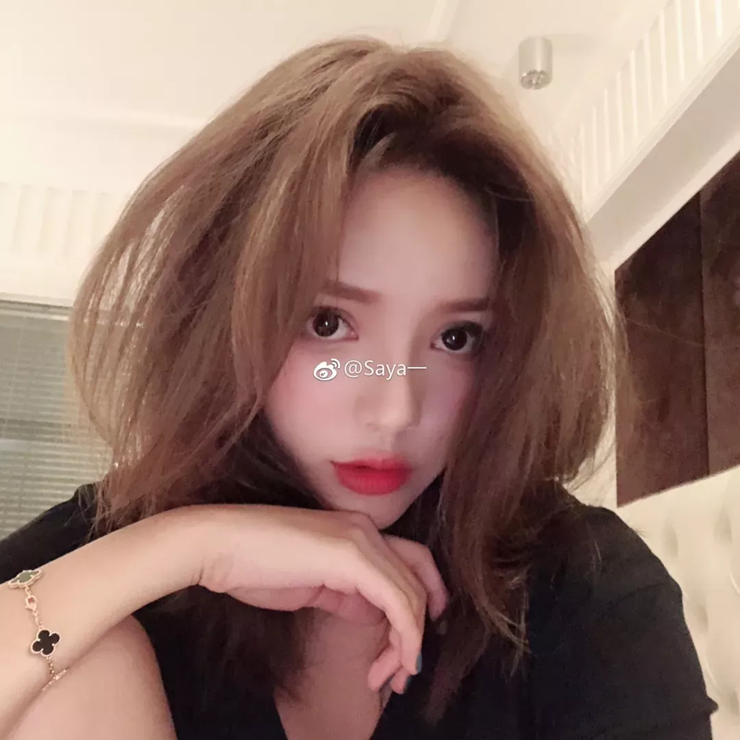 반클리프아펠 플라워 모티프 실버 도금 팔찌 상세 이미지 73