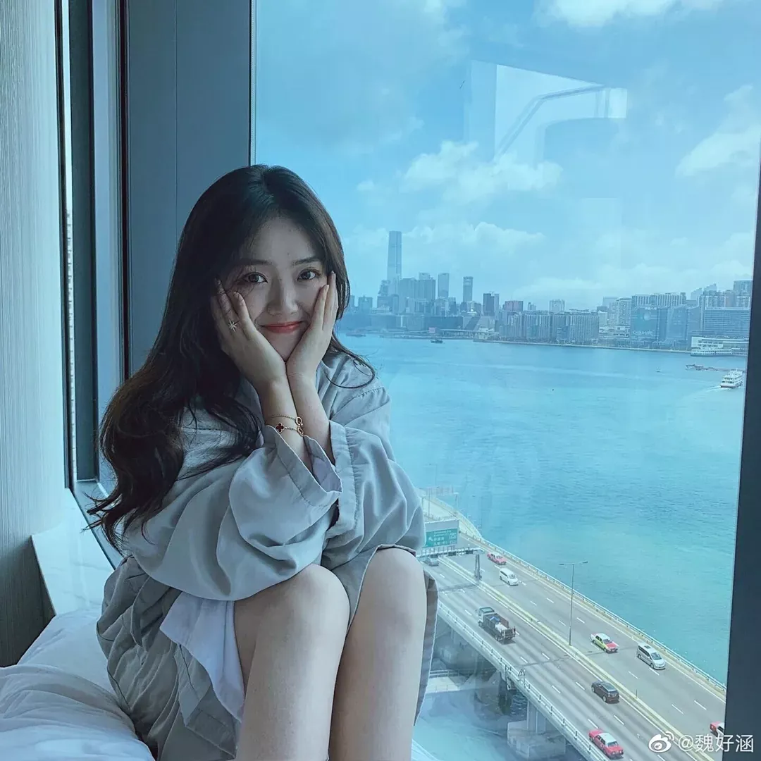 반클리프아펠 플라워 모티프 실버 도금 팔찌 상세 이미지 84