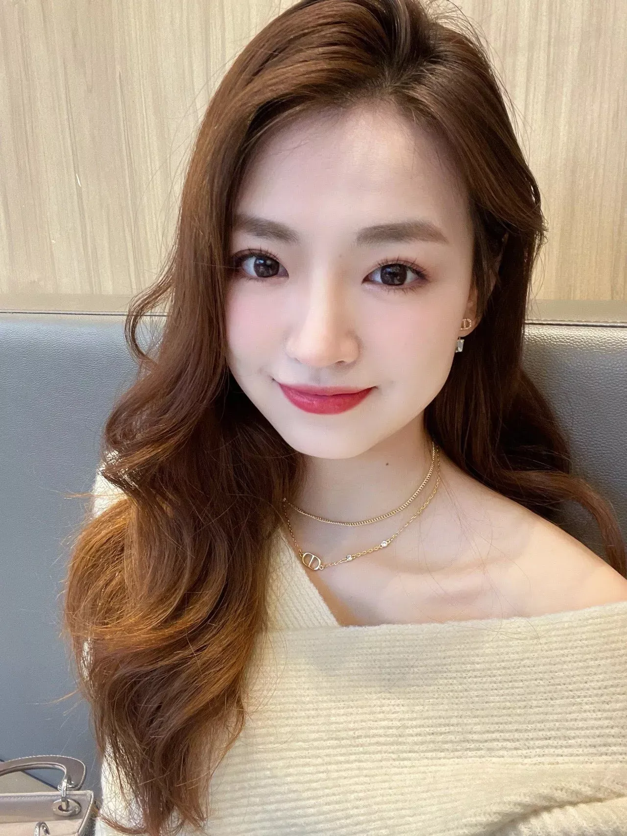 디올 불규칙 황동 도금 귀걸이 상세 이미지 22