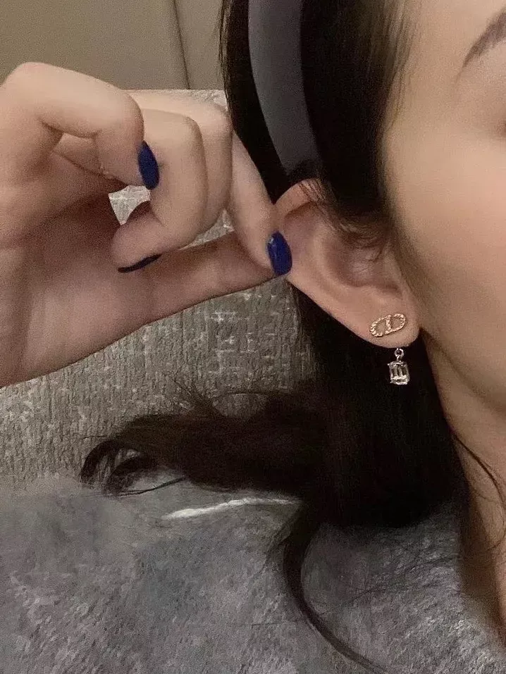 디올 불규칙 황동 도금 귀걸이 상세 이미지 25