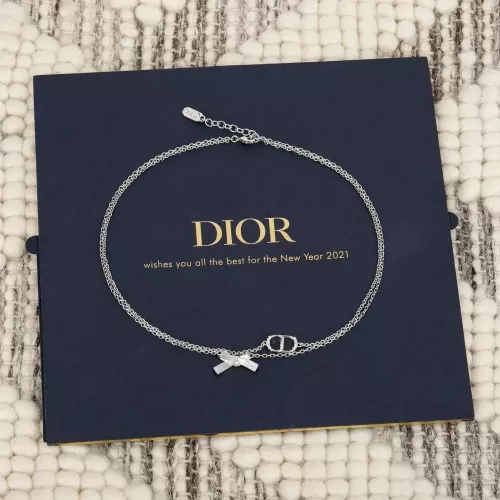 디올 더블 CD 리본 장식 목걸이