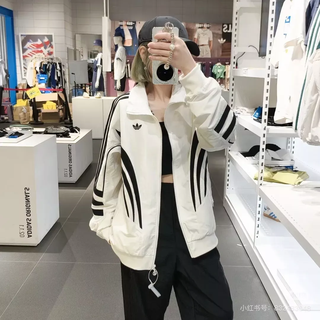 아디다스 배색 절개 우븐 집업 남녀공용 집업 재킷 상세 이미지 31