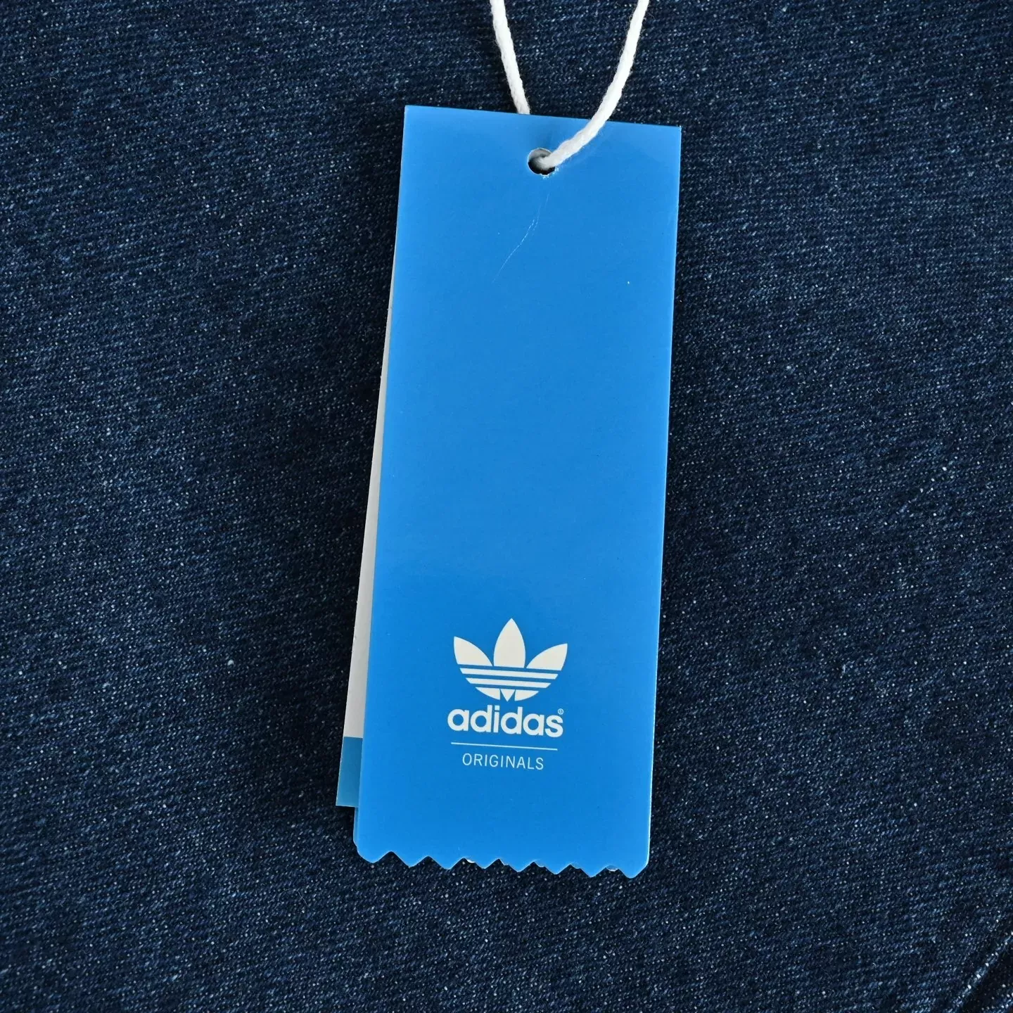 아디다스 삼선 테이프 트레포일 남녀공용 데님 재킷 상세 이미지 7