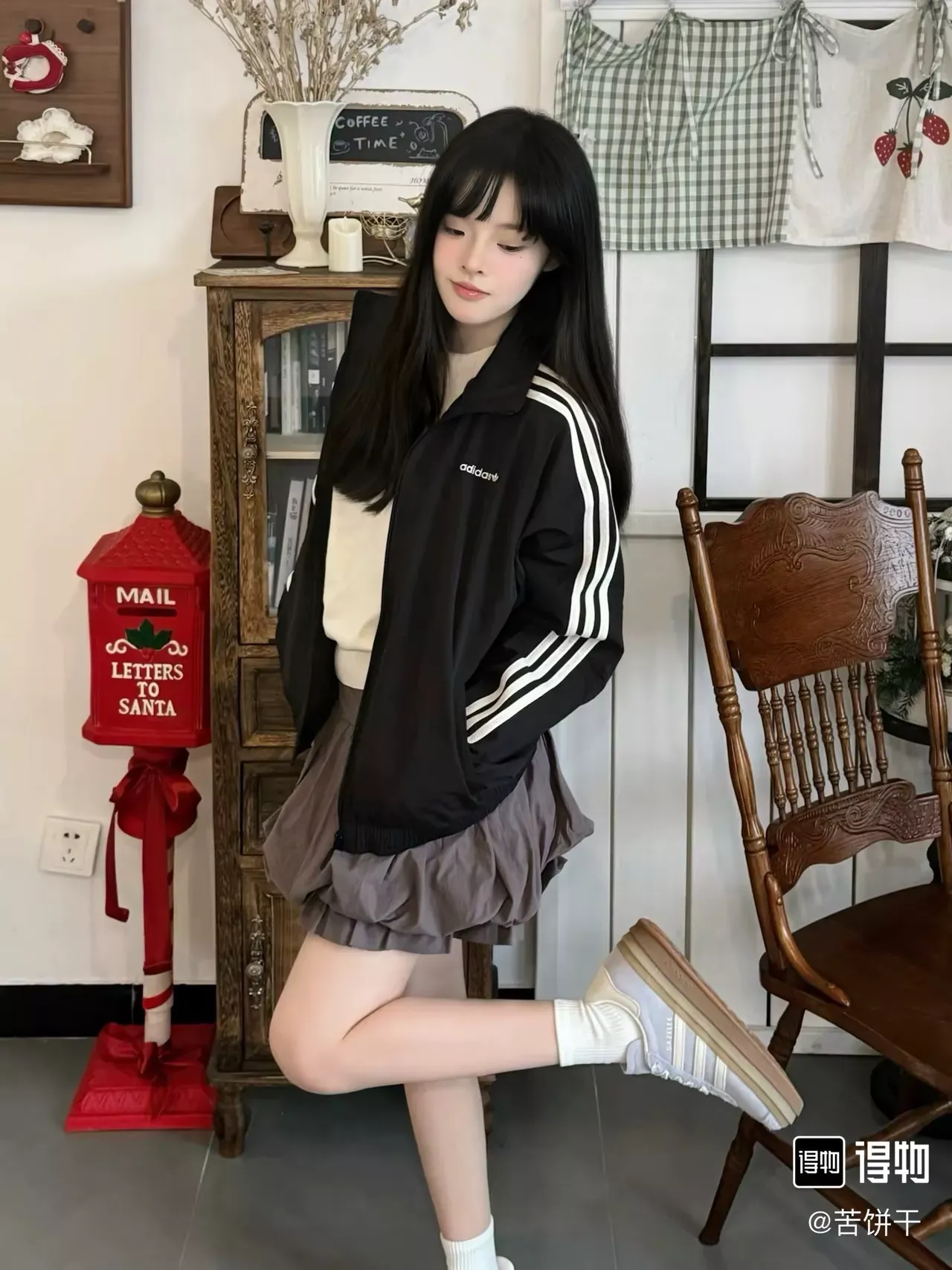 아디다스 삼선 자수 로고 집업 재킷 상세 이미지 13