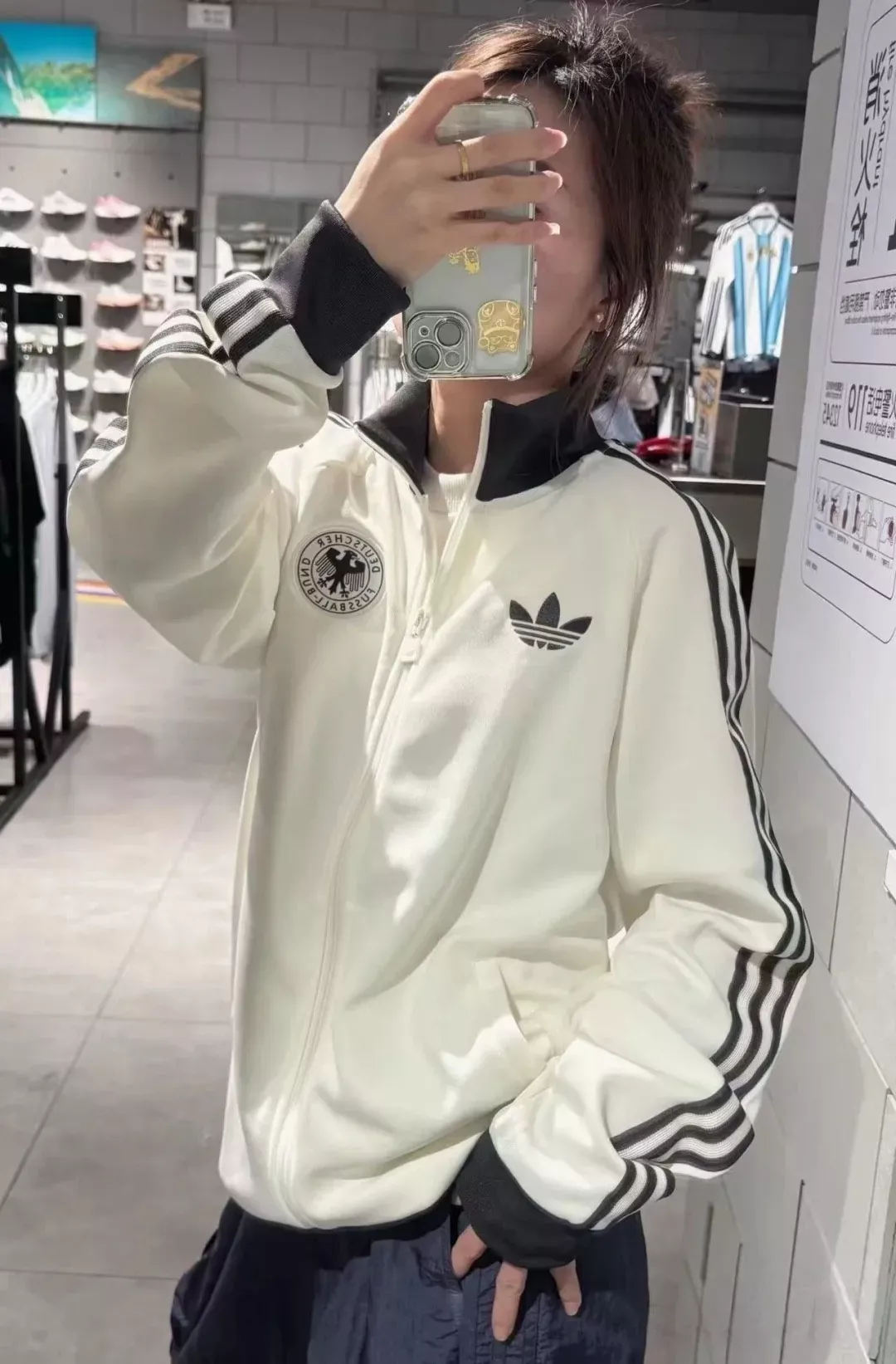 아디다스 삼선 자수 복고 집업 재킷 상세 이미지 25