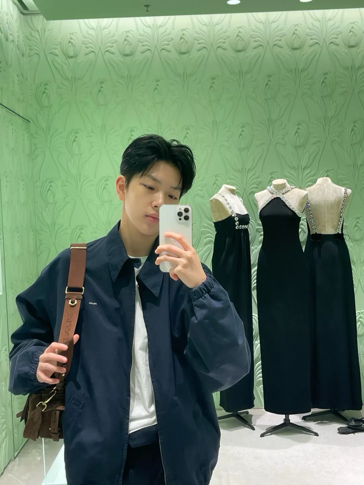프라다 자수 로고 코튼 집업 남녀공용 집업 재킷 상세 이미지 23