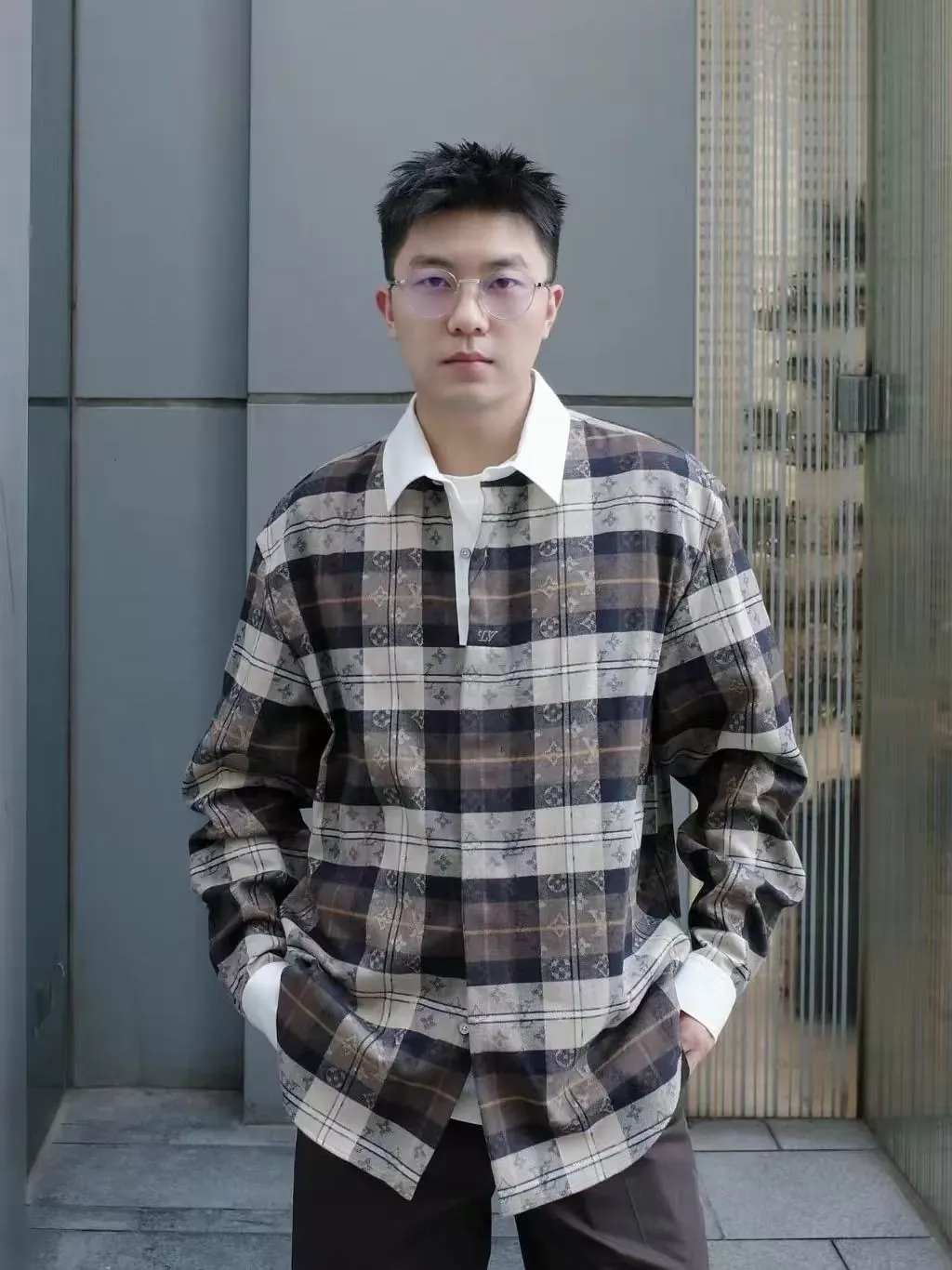 루이비통 배색 칼라 자카드 긴소매 남녀공용 긴소매 셔츠 상세 이미지 25