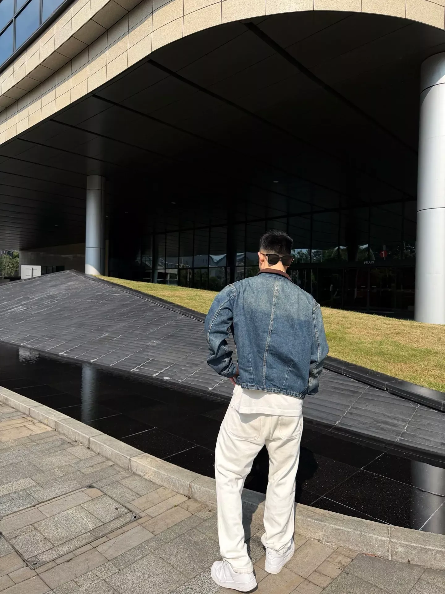 루이비통 가죽 장식 워싱 남녀공용 데님 재킷 상세 이미지 15