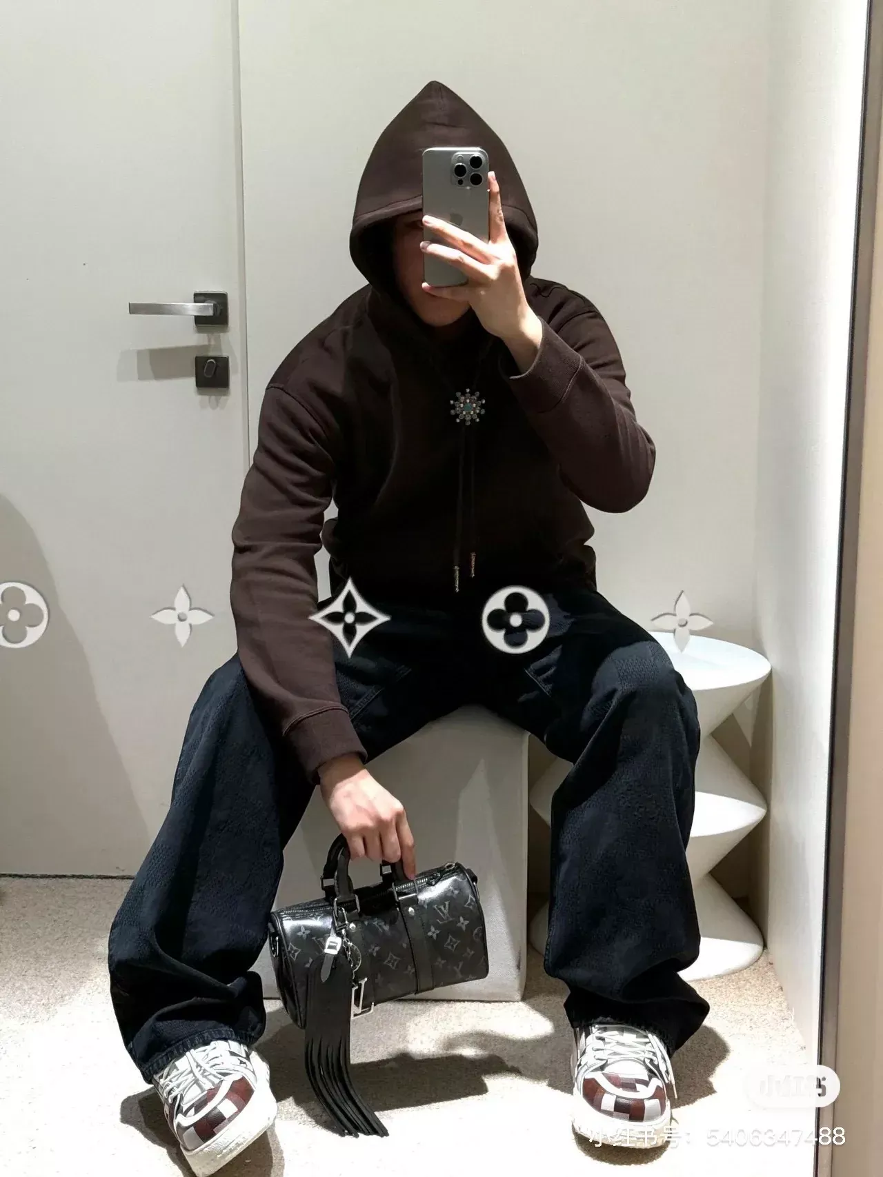 루이비통 암문 체커보드 스트레이트 남녀공용 데님 팬츠 상세 이미지 17
