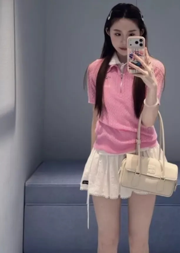 미우미우 플라워 자수 펀칭 여성용 미니 스커트 상세 이미지 20
