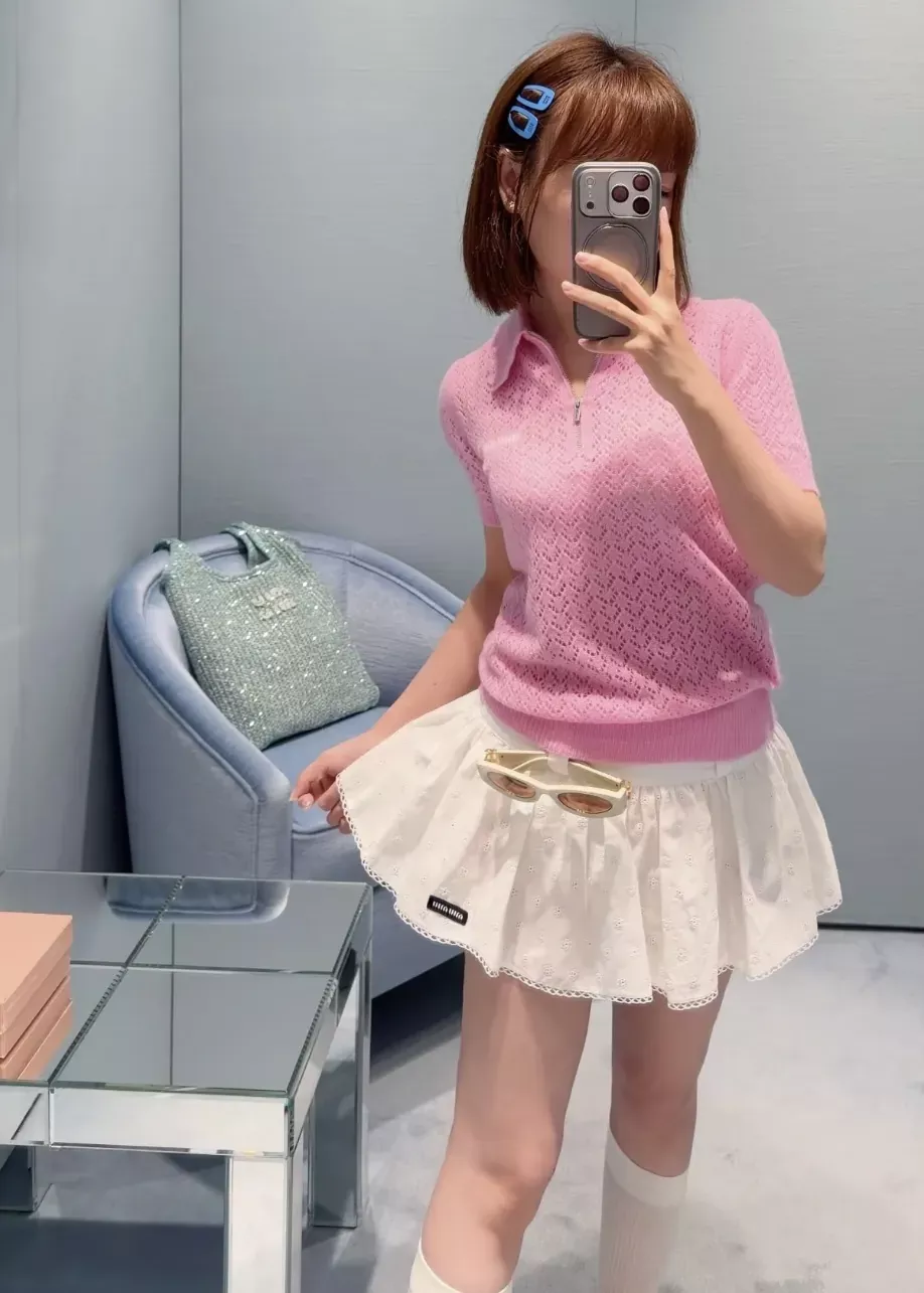 미우미우 플라워 자수 펀칭 여성용 미니 스커트 상세 이미지 22