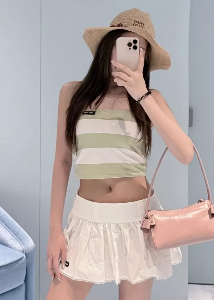 미우미우 플라워 자수 펀칭 여성용 미니 스커트 상세 이미지 27