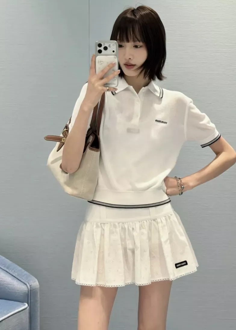 미우미우 플라워 자수 펀칭 여성용 미니 스커트 상세 이미지 42
