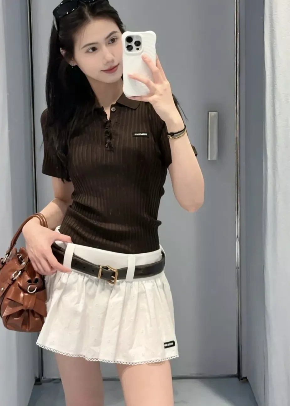 미우미우 플라워 자수 펀칭 여성용 미니 스커트 상세 이미지 55