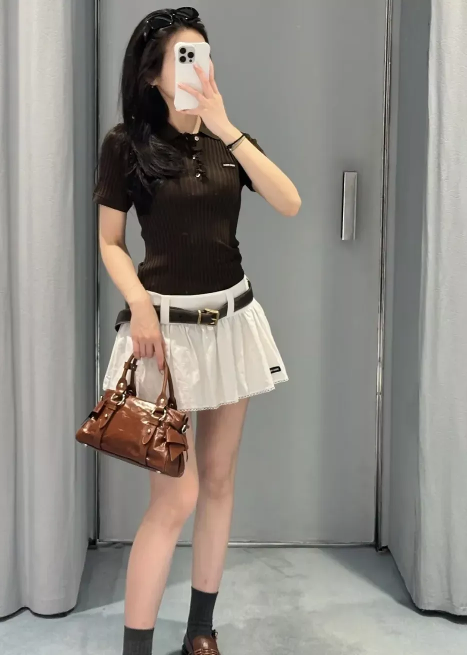 미우미우 플라워 자수 펀칭 여성용 미니 스커트 상세 이미지 57