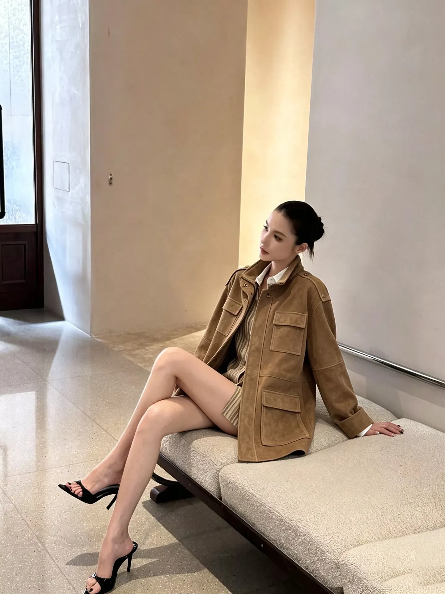 브루넬로쿠치넬리 스웨이드 포켓 여성용 가죽 재킷 상세 이미지 12