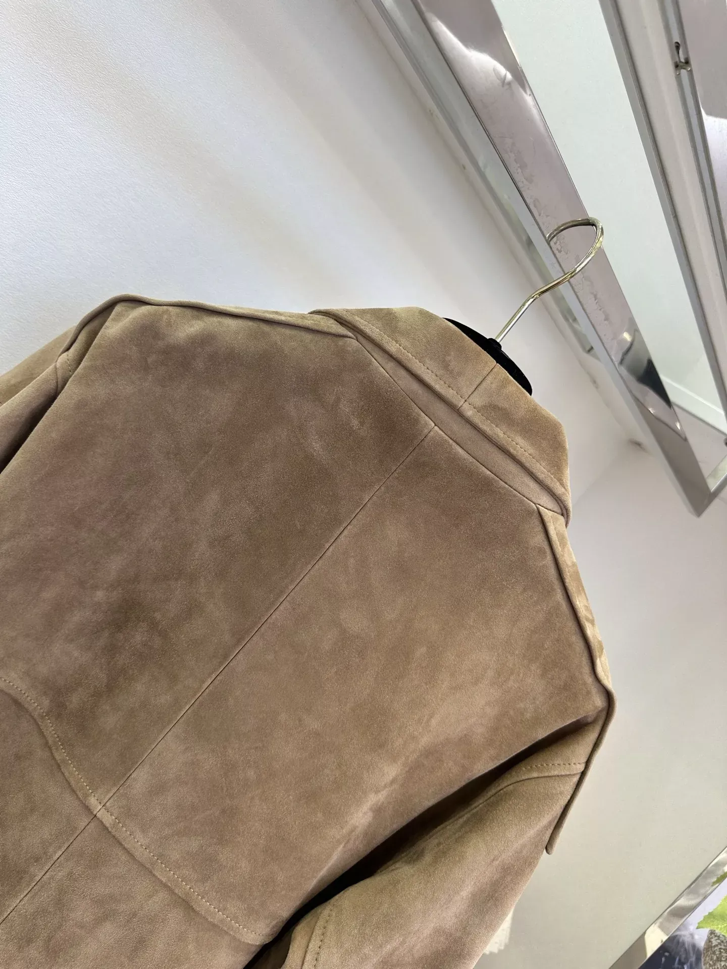 브루넬로쿠치넬리 스웨이드 포켓 여성용 가죽 재킷 상세 이미지 5