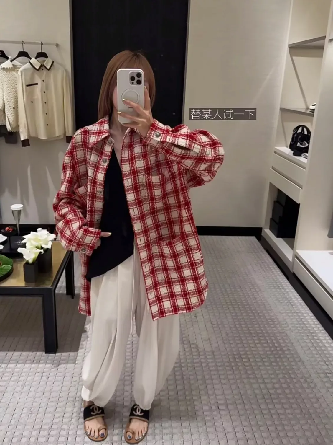 샤넬 레드 체크 울 블렌드 여성용 긴소매 셔츠 상세 이미지 20