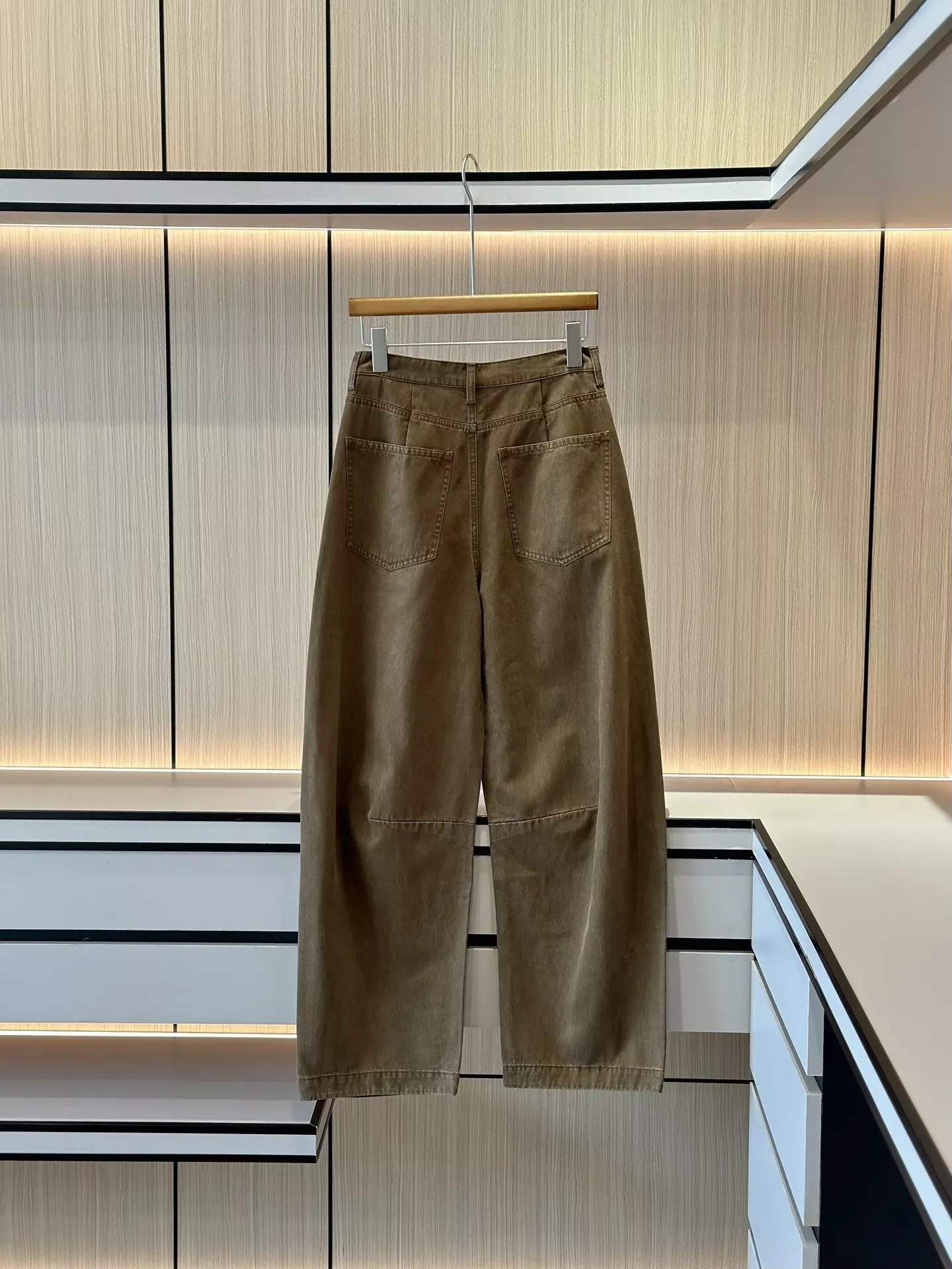 브루넬로쿠치넬리 커브드 절개 텐셀 혼방 여성용 데님 팬츠 상세 이미지 8