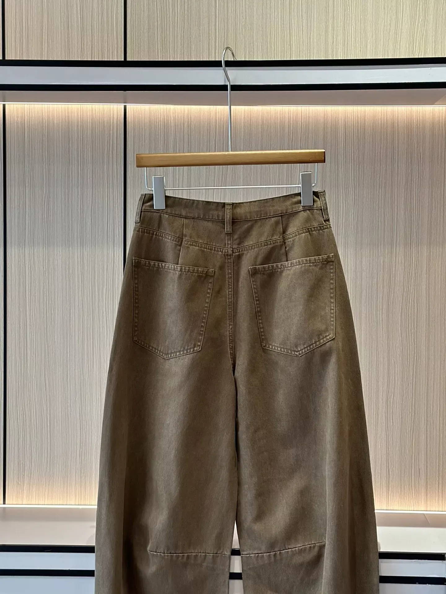브루넬로쿠치넬리 커브드 절개 텐셀 혼방 여성용 데님 팬츠 상세 이미지 9