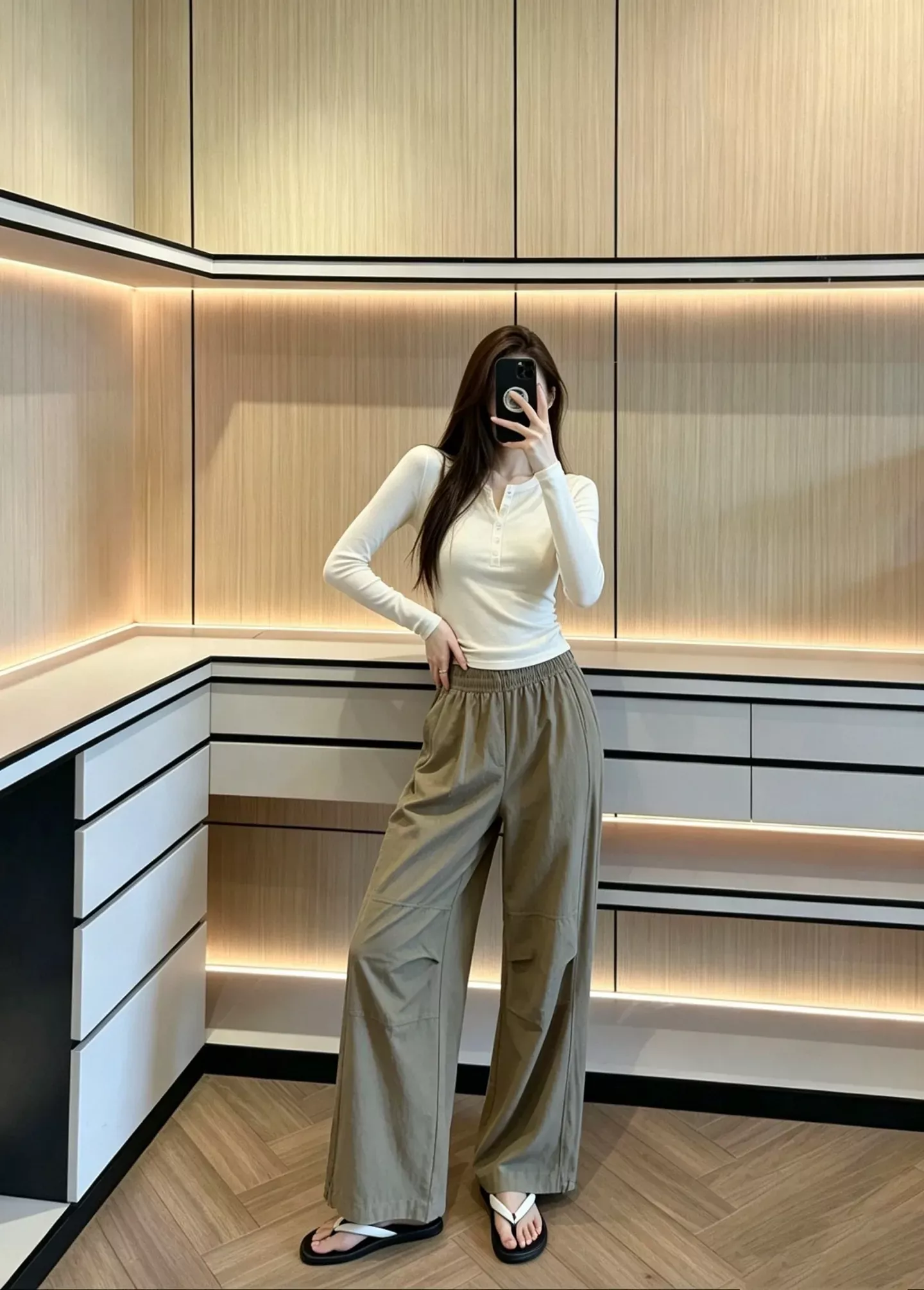 룰루레몬 크링클 나일론 와이드 여성용 캐쥬얼 팬츠 상세 이미지 100